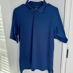 Columbia Men's Blue Polo Shirt Size Medium Embroidered Sleeve‎ Outdoor Hiking